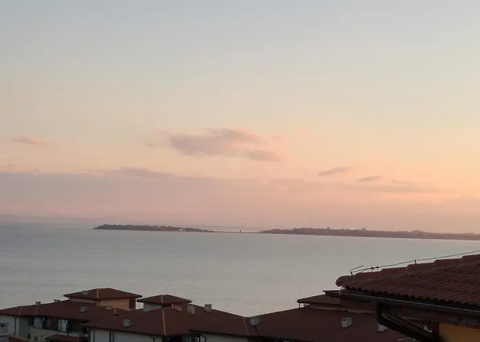 Garden Of Eden - Panorama C15 Rey&mar 公寓 *