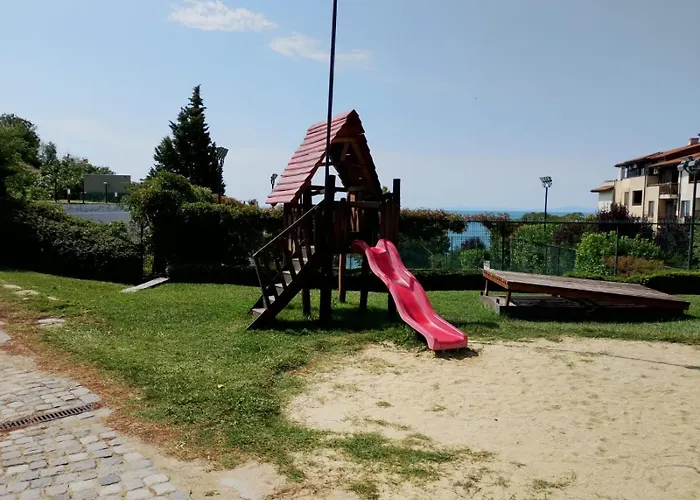 Garden Of Eden - Panorama C15 Rey&mar *