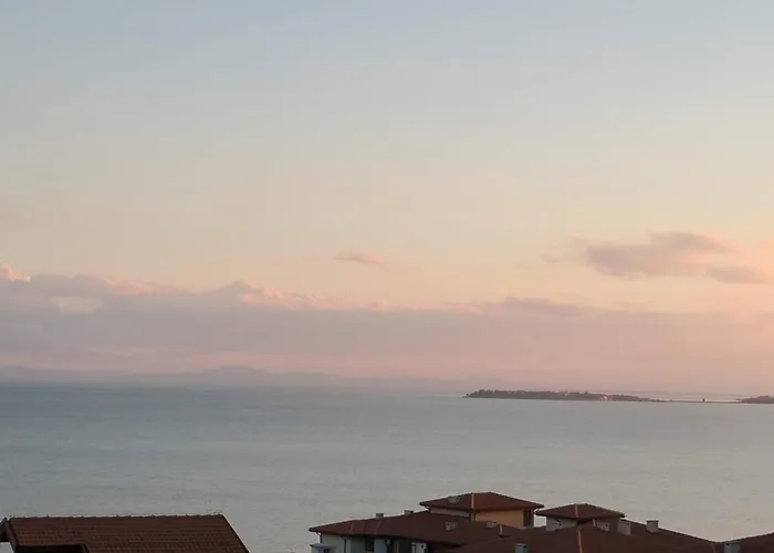 Garden Of Eden - Panorama C15 Rey&mar Lejlighed *