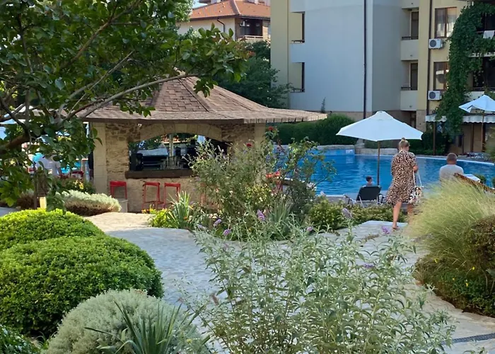 Garden Of Eden - Panorama C15 Rey&mar Lejlighed